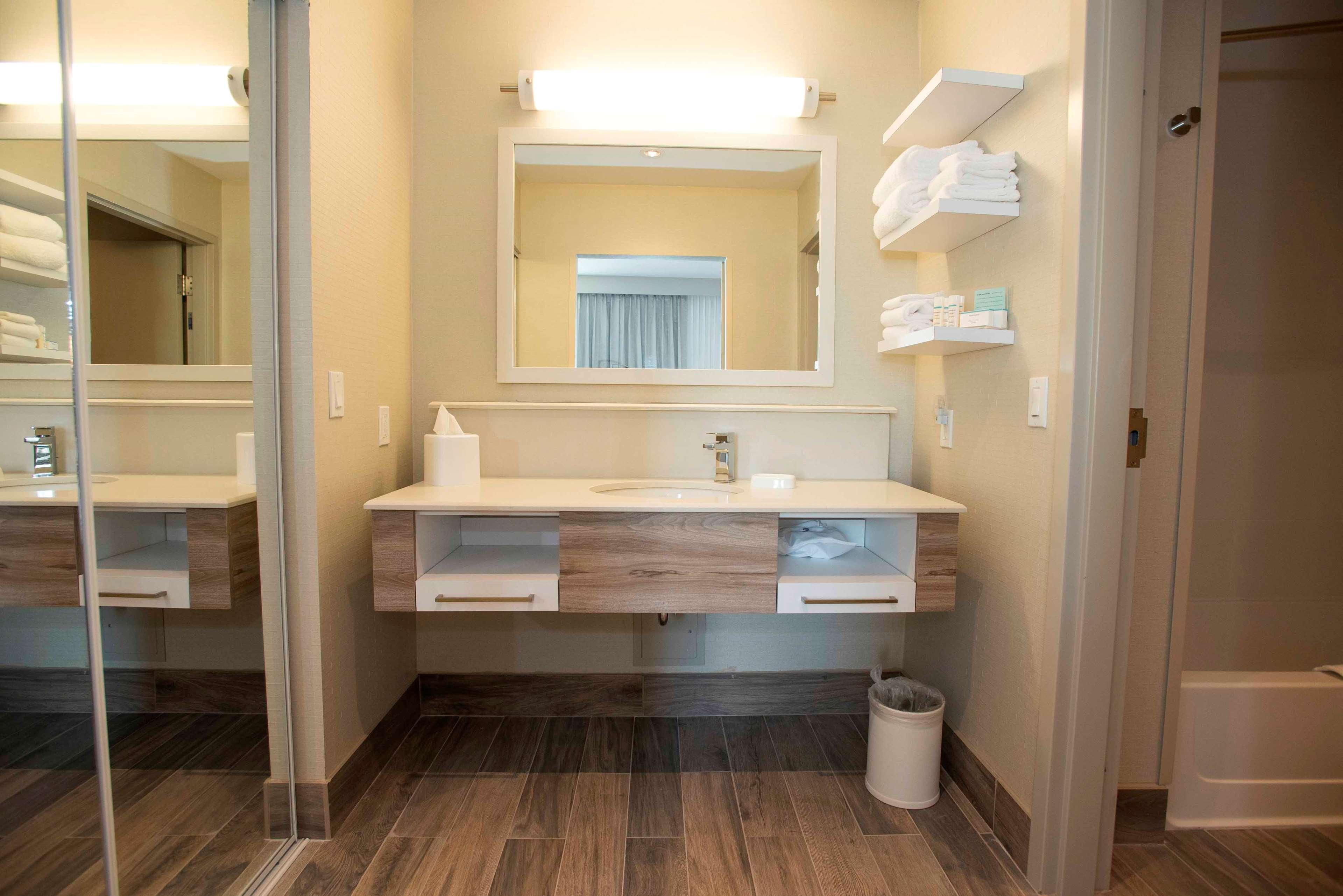 Hampton Inn & Suites By Hilton Thunder Bay Esterno foto