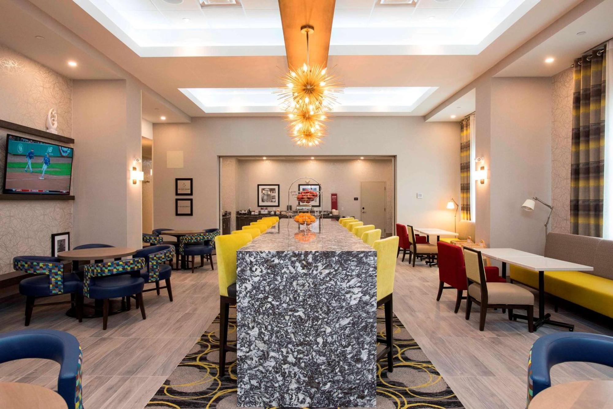 Hampton Inn & Suites By Hilton Thunder Bay Esterno foto