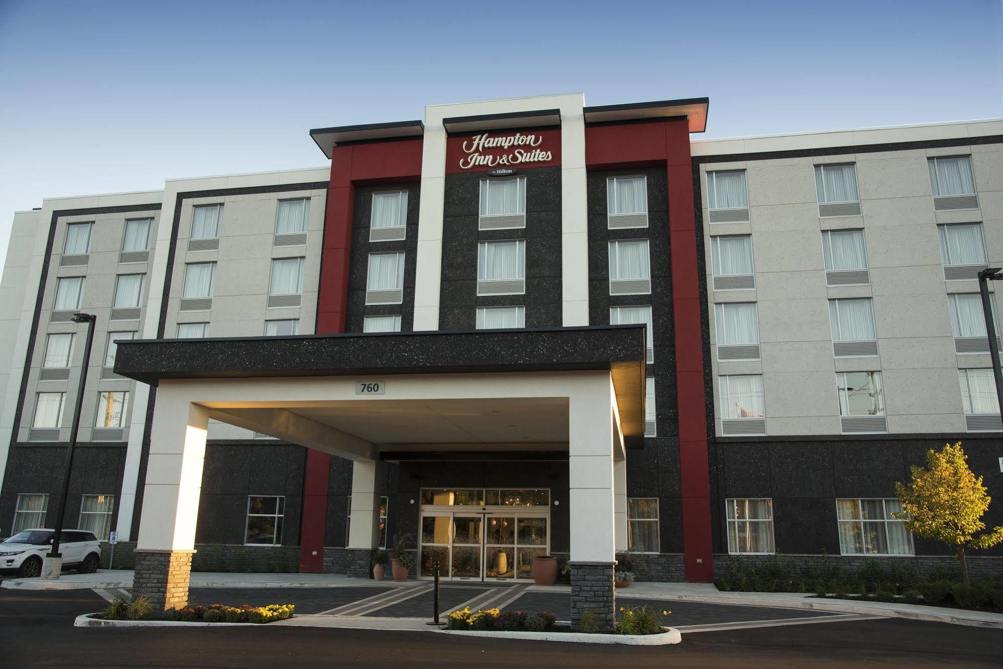 Hampton Inn & Suites By Hilton Thunder Bay Esterno foto